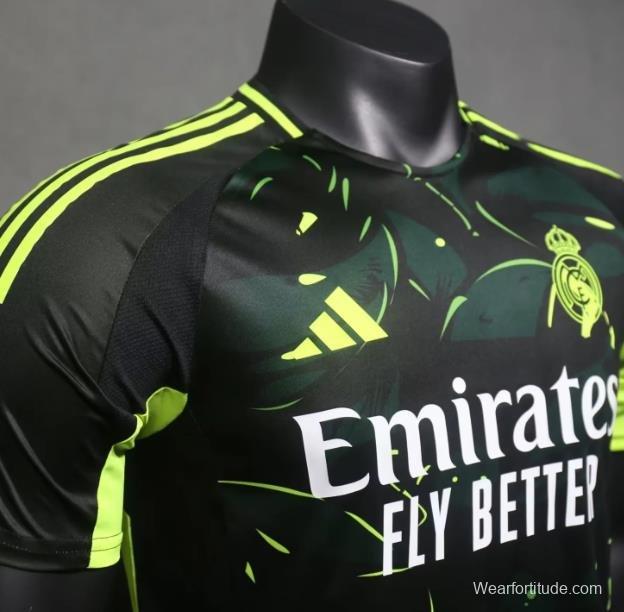 Player Version 24/25 Real Madrid Black/Green Special Pattern Pre-Match Jersey